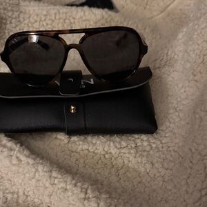 Stylish Tortoiseshell Aviator Sunglasses